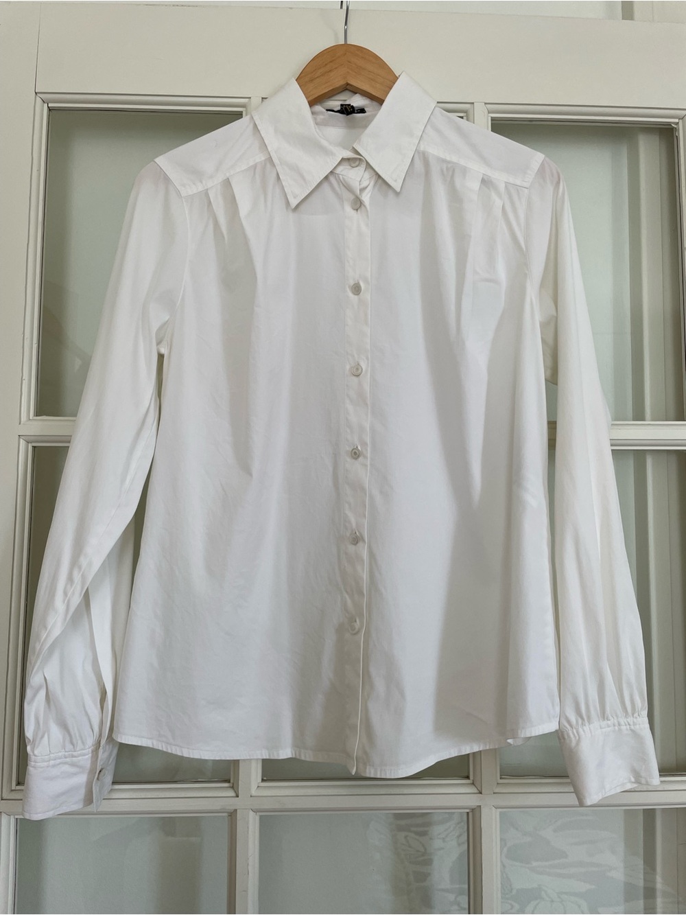 Escada white cotton collared button up shirt embellished back women's size DE 38